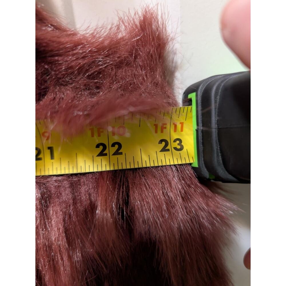 Express Vest Faux Fur Womens M/L Burgundy Sculpted Vest Fashion Outerwear - Picture 7 of 10